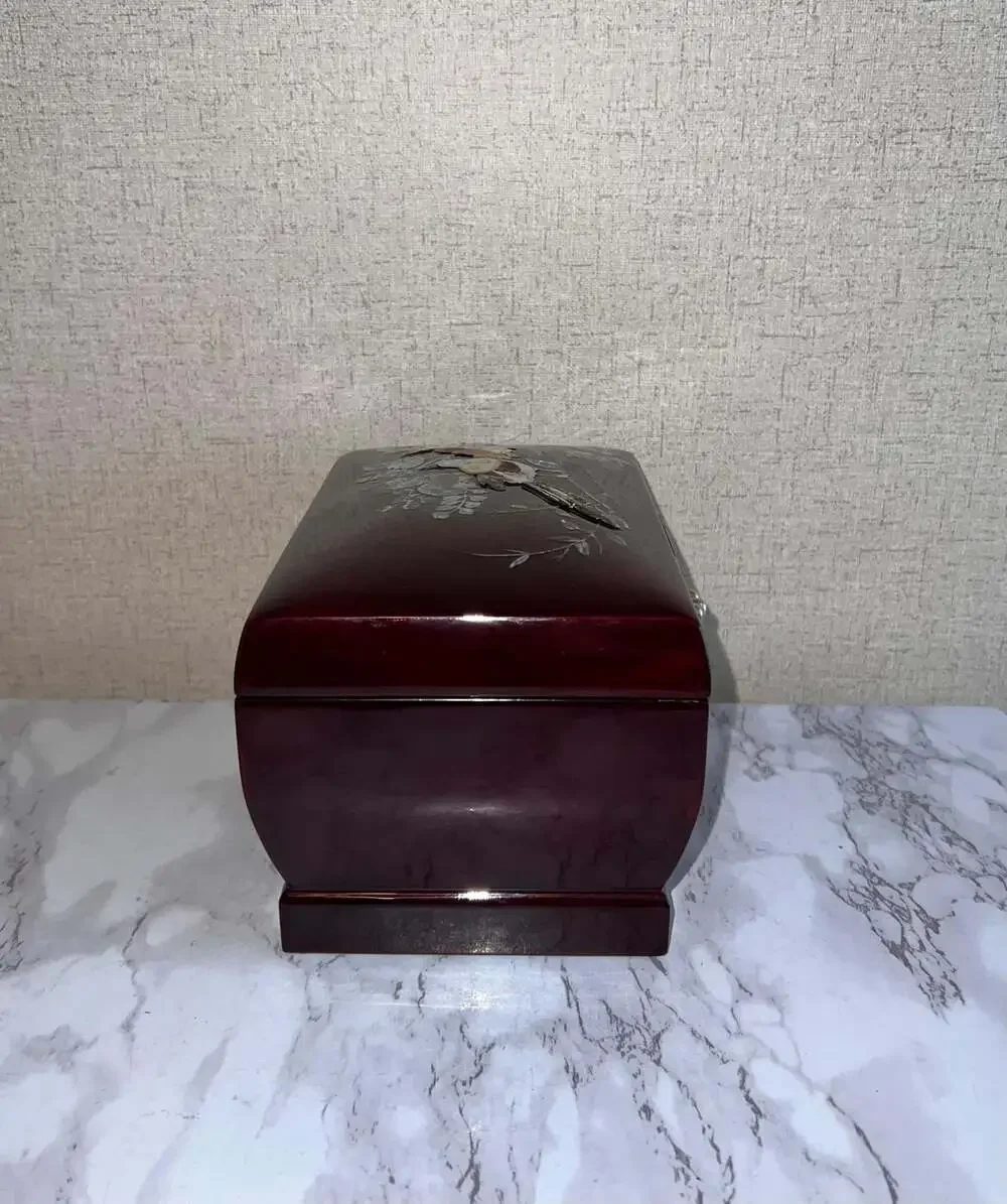 Vintage Korean Red Brown Lacquered Jewelry Box With Mother Of Pearl Birds 6.75